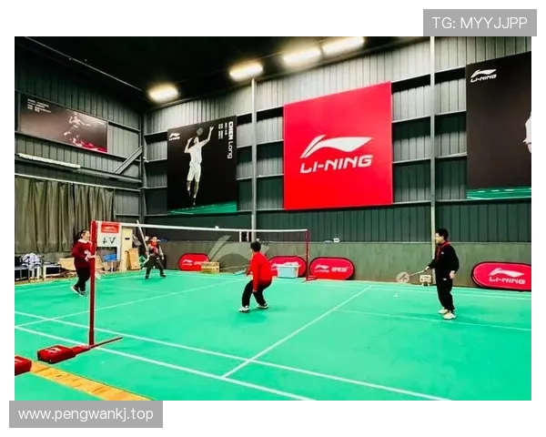 （新春走基层）从新春“羽毛球热”洞见国内体育消费多元化趋势.